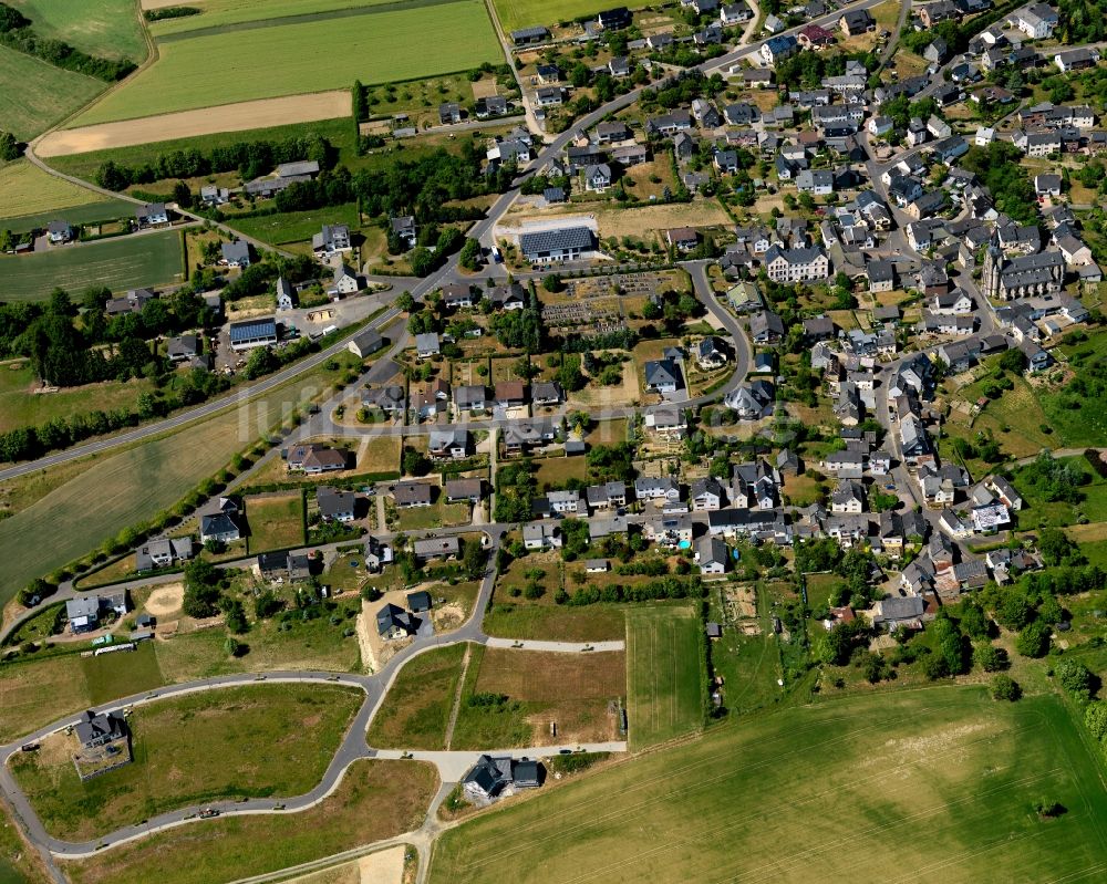 Müllenbach von oben - Ortsansicht der Ortsgemeinde Müllenbach (bei Mayen) im Bundesland Rheinland-Pfalz