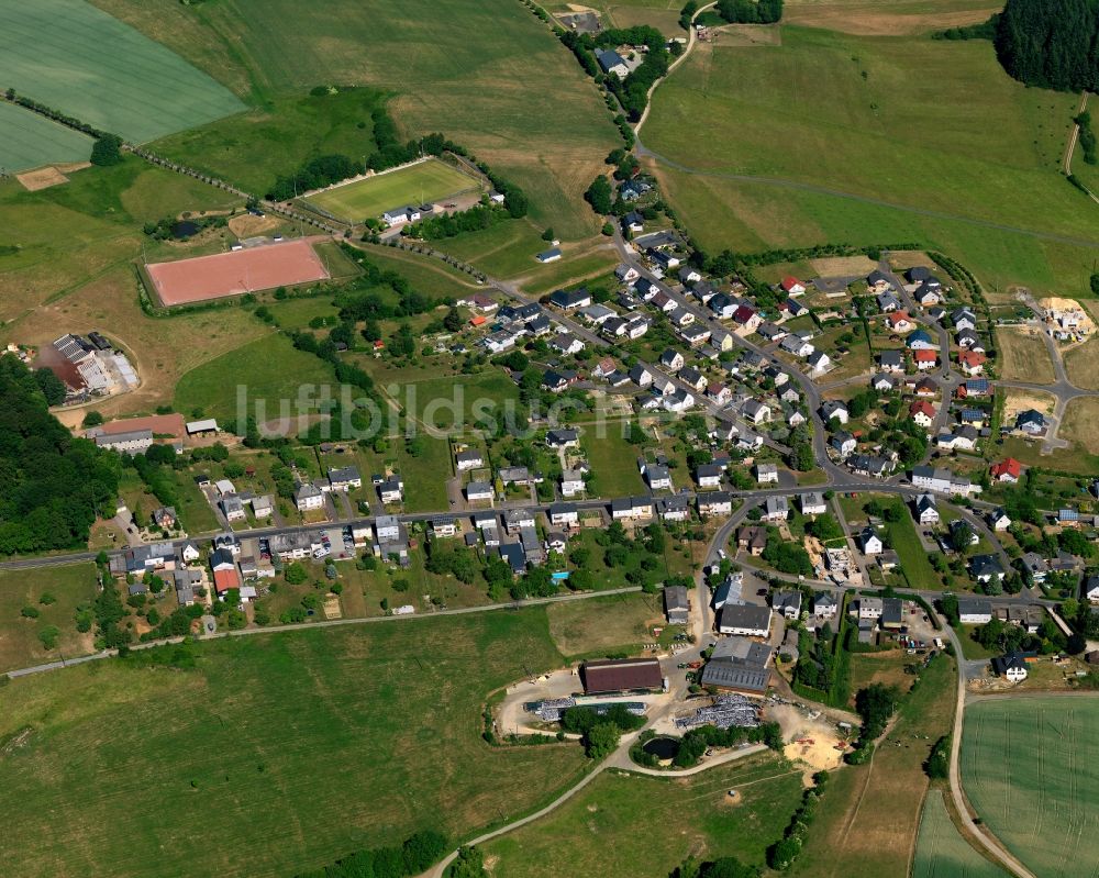 Mörschied von oben - Ortsansicht der Ortsgemeinde Mörschied im Bundesland Rheinland-Pfalz