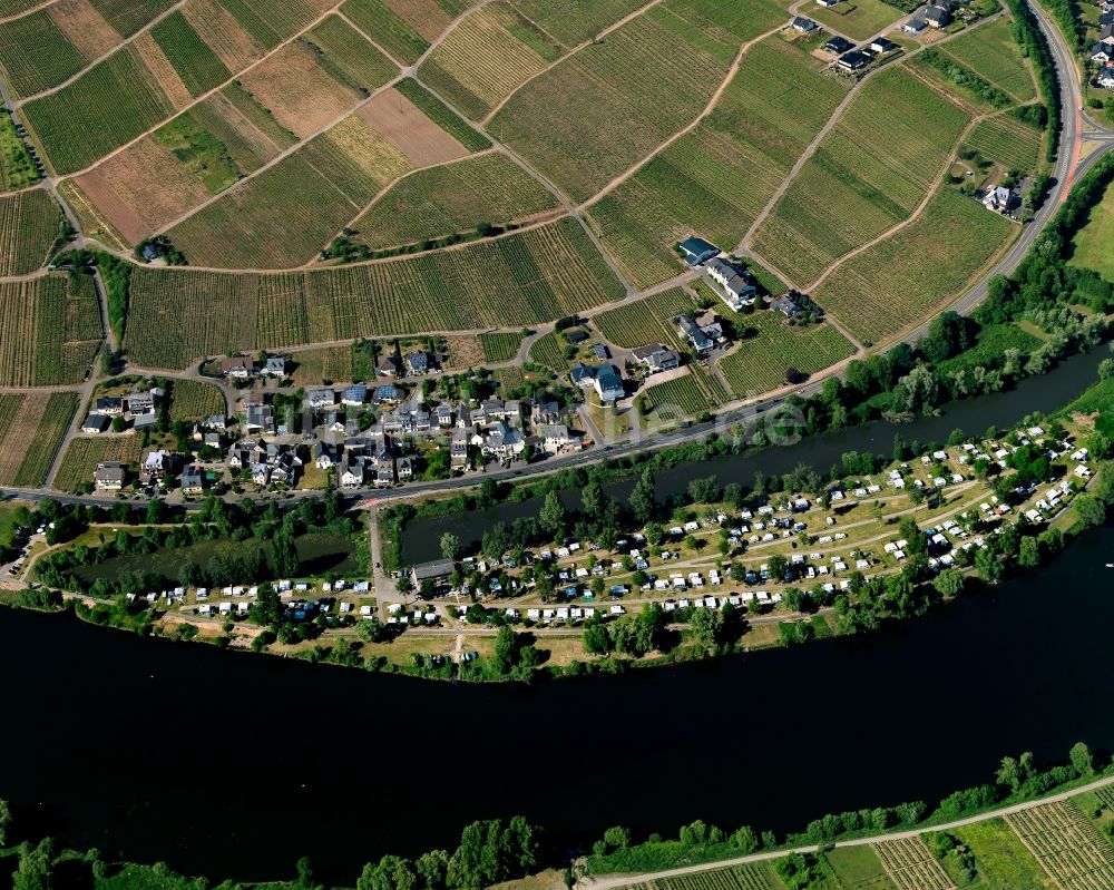 Luftaufnahme Nehren - Ortsansicht der Ortsgemeinde Nehren im Bundesland Rheinland-Pfalz