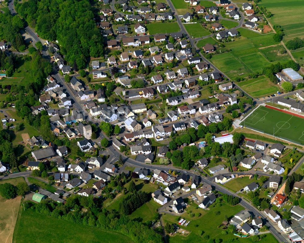 Niederahr aus der Vogelperspektive: Ortsansicht der Ortsgemeinde Niederahr im Bundesland Rheinland-Pfalz