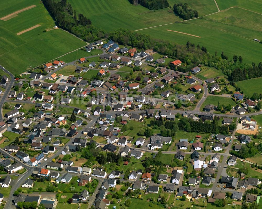 Niederroßbach von oben - Ortsansicht der Ortsgemeinde Niederroßbach im Bundesland Rheinland-Pfalz