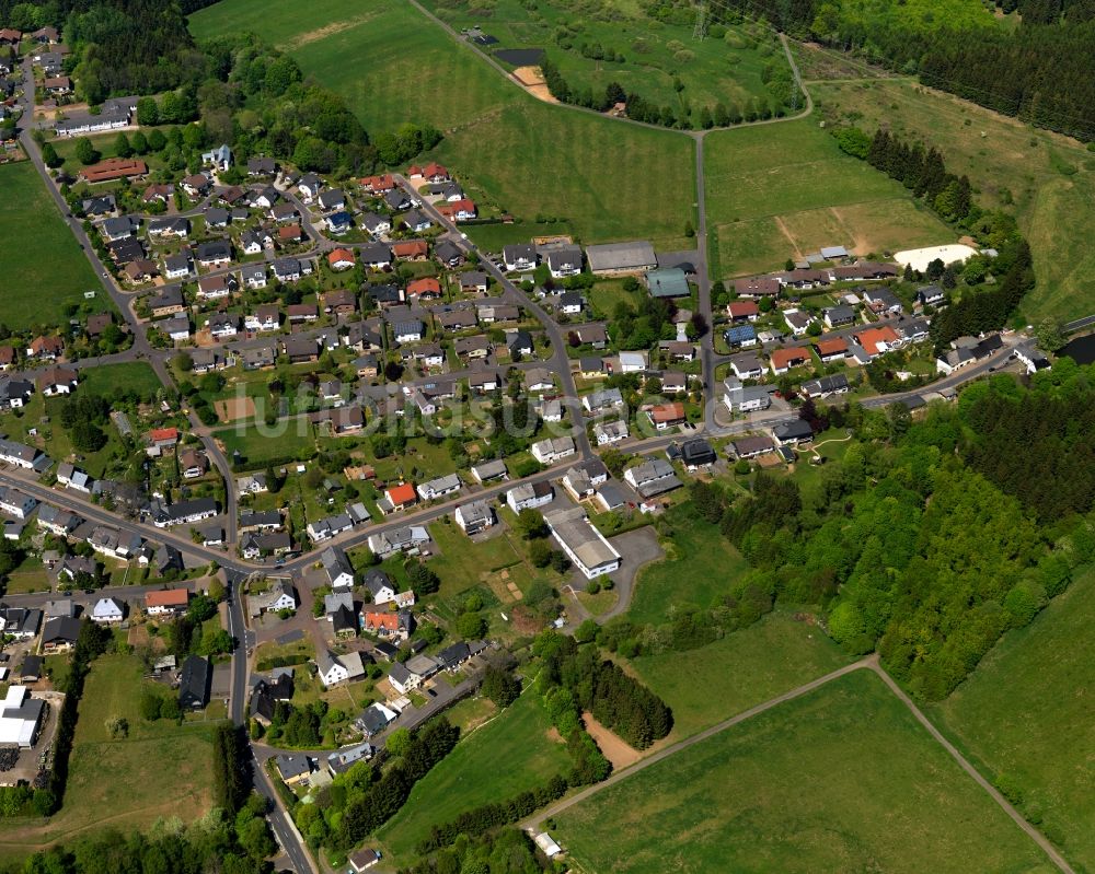 Nisterau aus der Vogelperspektive: Ortsansicht der Ortsgemeinde Nisterau im Bundesland Rheinland-Pfalz
