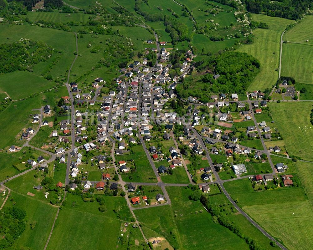 Oberrod aus der Vogelperspektive: Ortsansicht der Ortsgemeinde Oberrod im Bundesland Rheinland-Pfalz