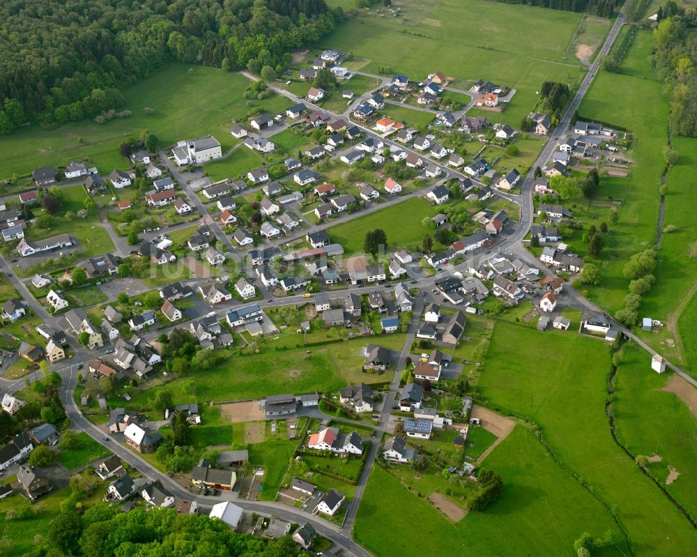 Rothenbach aus der Vogelperspektive: Ortsansicht der Ortsgemeinde Rothenbach im Bundesland Rheinland-Pfalz