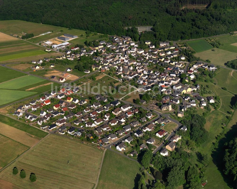 Schönborn von oben - Ortsansicht der Ortsgemeinde Schönborn im Bundesland Rheinland-Pfalz