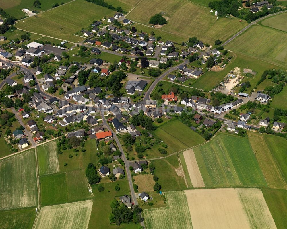 Luftaufnahme Sensweiler - Ortsansicht der Ortsgemeinde Sensweiler im Bundesland Rheinland-Pfalz