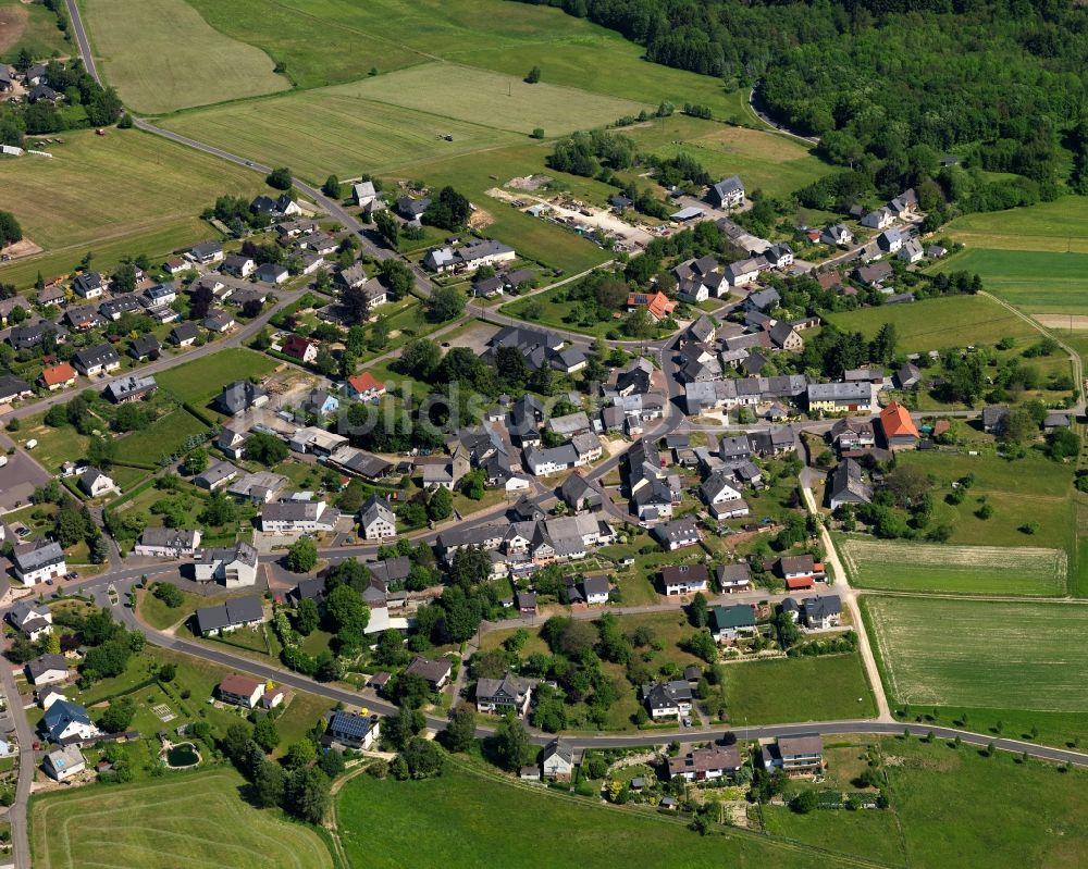 Sensweiler von oben - Ortsansicht der Ortsgemeinde Sensweiler im Bundesland Rheinland-Pfalz