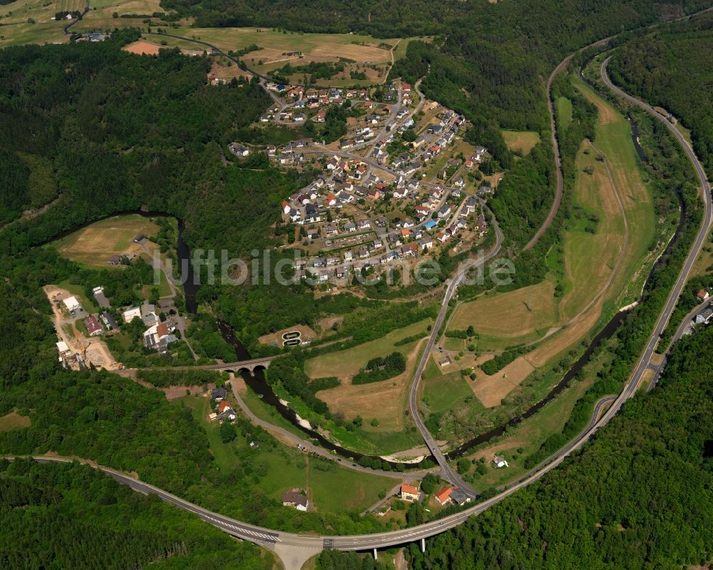 Sonnenberg-Winnenberg von oben - Ortsansicht der Ortsgemeinde Sonnenberg-Winnenberg im Bundesland Rheinland-Pfalz