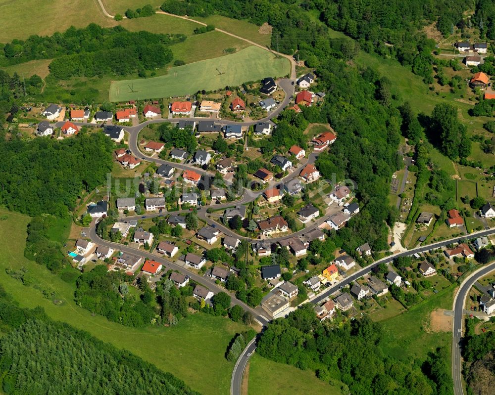 Vollmersbach von oben - Ortsansicht der Ortsgemeinde Vollmersbach im Bundesland Rheinland-Pfalz