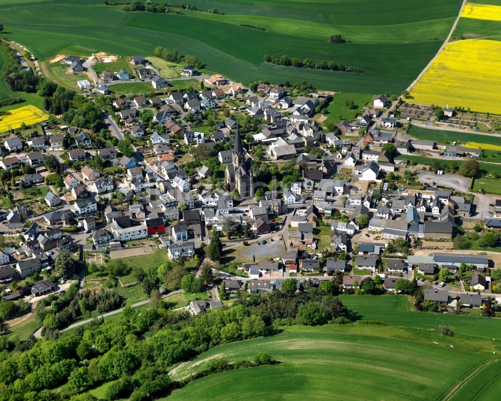 Luftaufnahme Welling - Ortsansicht der Ortsgemeinde Welling im Bundesland Rheinland-Pfalz