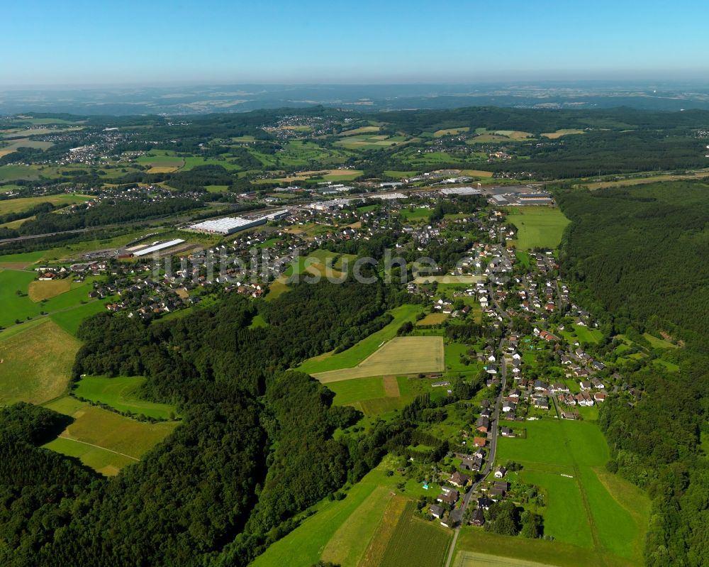 Windhagen aus der Vogelperspektive: Ortsansicht der Ortsgemeinde Windhagen im Bundesland Rheinland-Pfalz