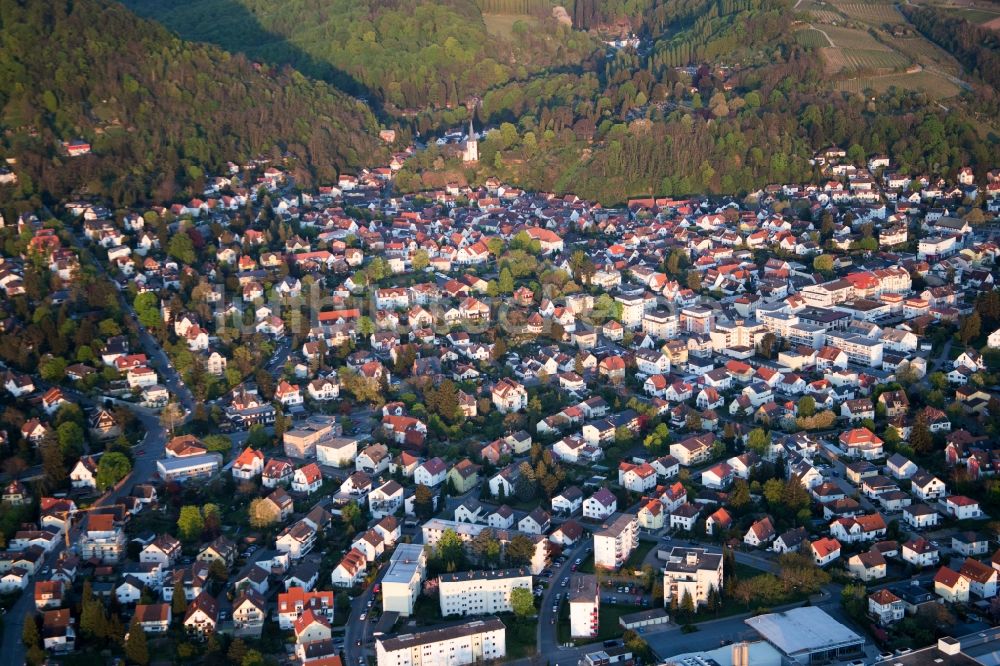 Bensheim von oben - Ortsansicht im Ortsteil Auerbach in Bensheim im Bundesland Hessen