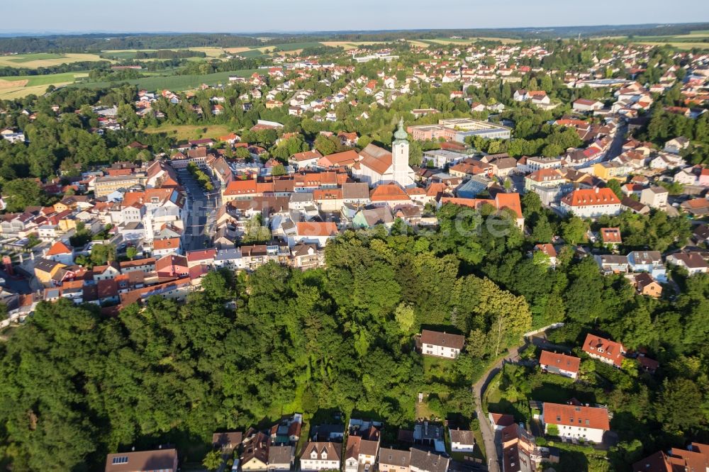 Luftbild Landau an der Isar Ortsansicht im Ortsteil Bach