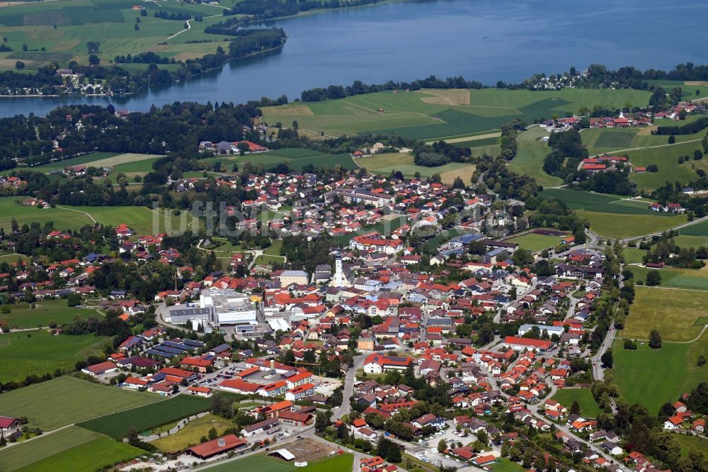 Luftaufnahme Waging am See - Ortsansicht im Ortsteil Kammering in Waging am See im Bundesland Bayern, Deutschland