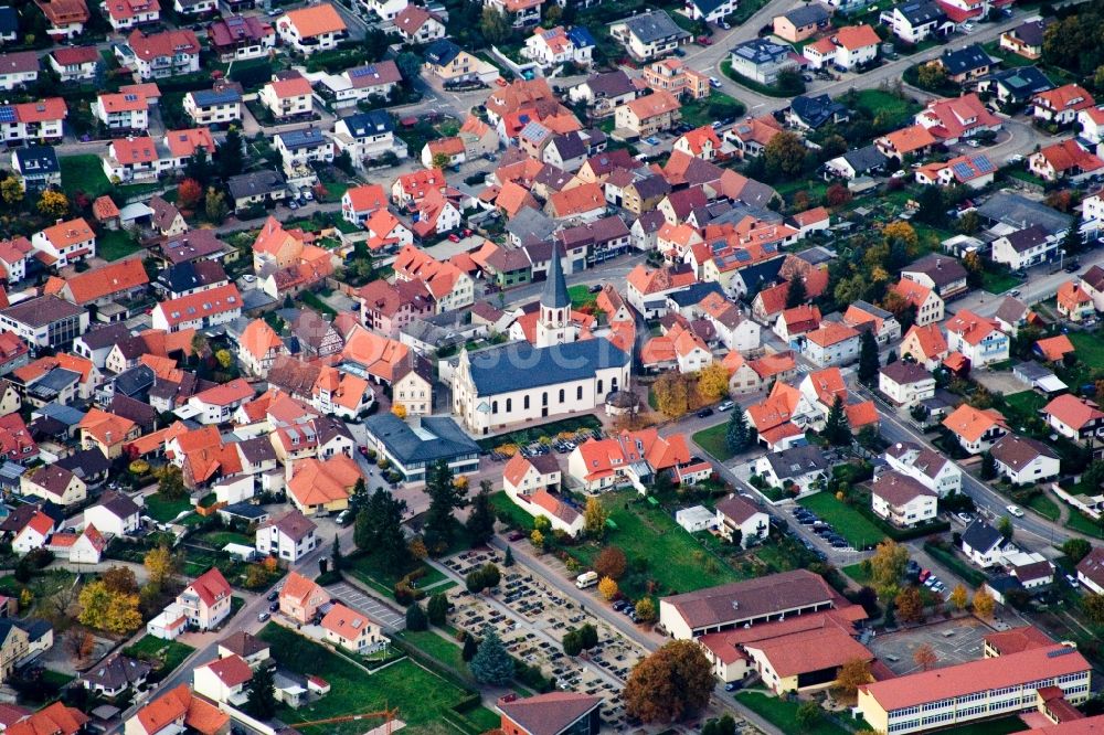 Bad Schönborn aus der Vogelperspektive: Ortsansicht im Ortsteil Mingolsheim in Bad Schönborn im Bundesland Baden-Württemberg