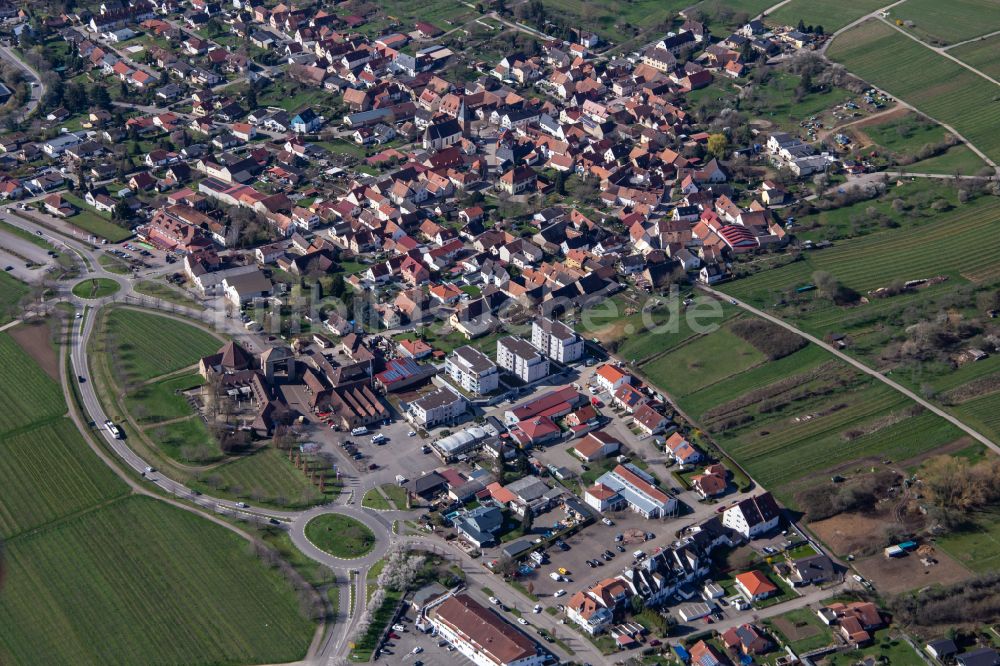 Schweigen-Rechtenbach aus der Vogelperspektive: Ortsansicht im Ortsteil Rechtenbach in Schweigen-Rechtenbach im Bundesland Rheinland-Pfalz