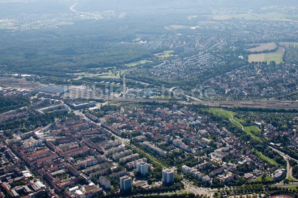 Karlsruhe von oben - Ortsansicht im Ortsteil Südweststadt in Karlsruhe im Bundesland Baden-Württemberg