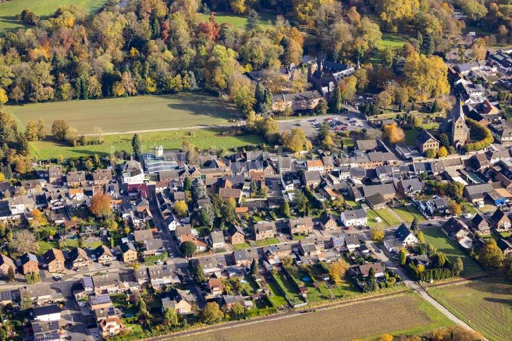 Paffendorf aus der Vogelperspektive: Ortsansicht in Paffendorf im Bundesland Nordrhein-Westfalen, Deutschland