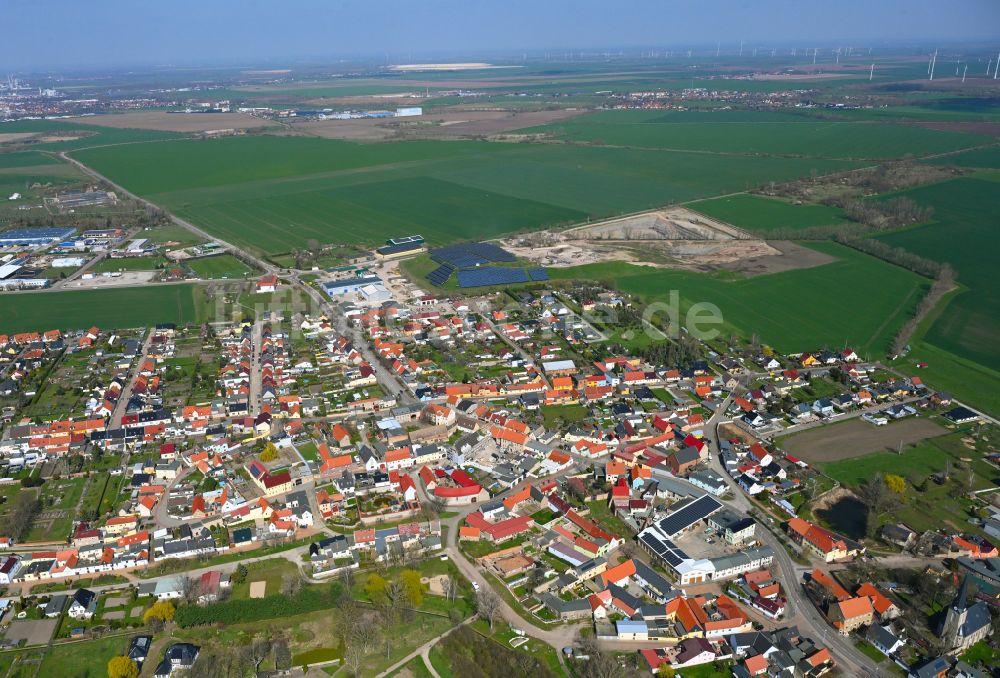 Peißen von oben - Ortsansicht in Peißen im Bundesland Sachsen-Anhalt, Deutschland