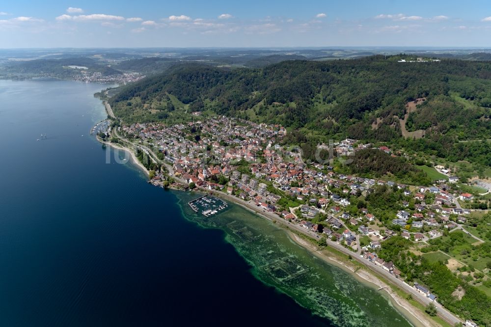 Sipplingen von oben - Ortsansicht mit Pfarrkirche Sankt Martin in Sipplingen im Bundesland Baden-Württemberg, Deutschland