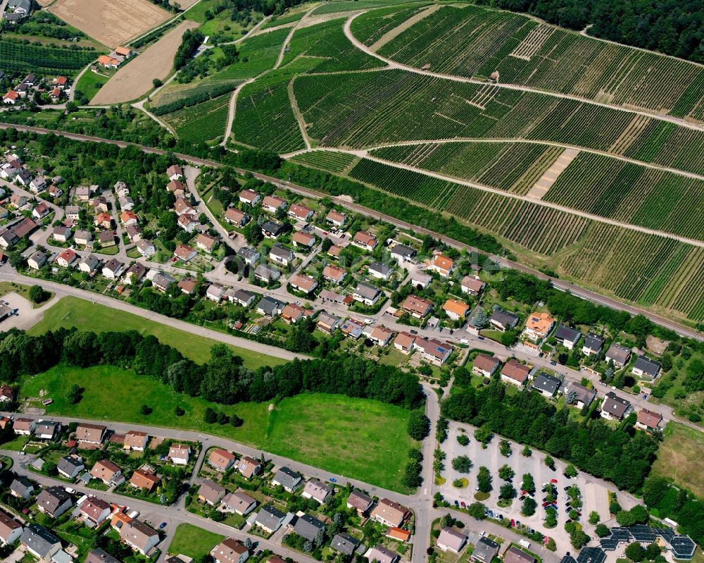 Affaltrach von oben - Ortsansicht am Rande von landwirtschaftlichen Feldern in Affaltrach im Bundesland Baden-Württemberg, Deutschland