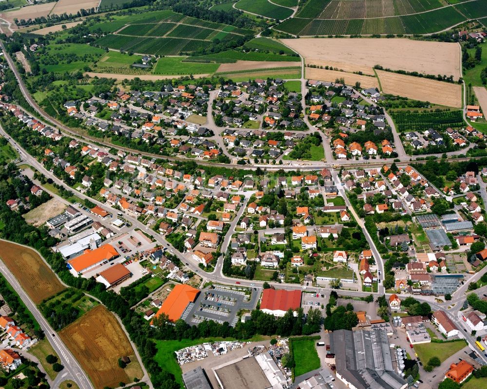 Luftbild Affaltrach - Ortsansicht am Rande von landwirtschaftlichen Feldern in Affaltrach im Bundesland Baden-Württemberg, Deutschland