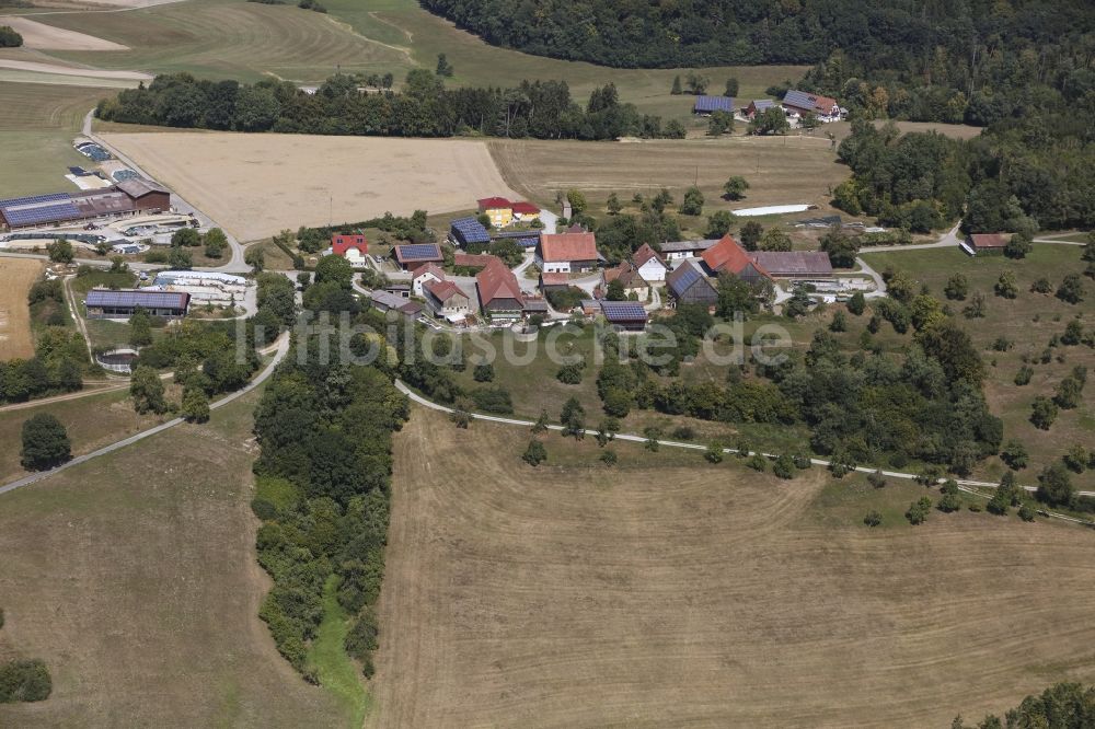 Bühlertann von oben - Ortsansicht am Rande von landwirtschaftlichen Feldern in Bühlertann im Bundesland Baden-Württemberg, Deutschland