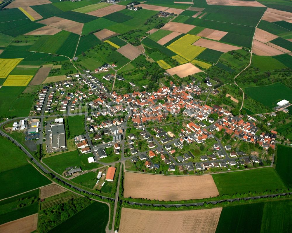 Luftbild Eberstadt - Ortsansicht am Rande von landwirtschaftlichen Feldern in Eberstadt im Bundesland Hessen, Deutschland