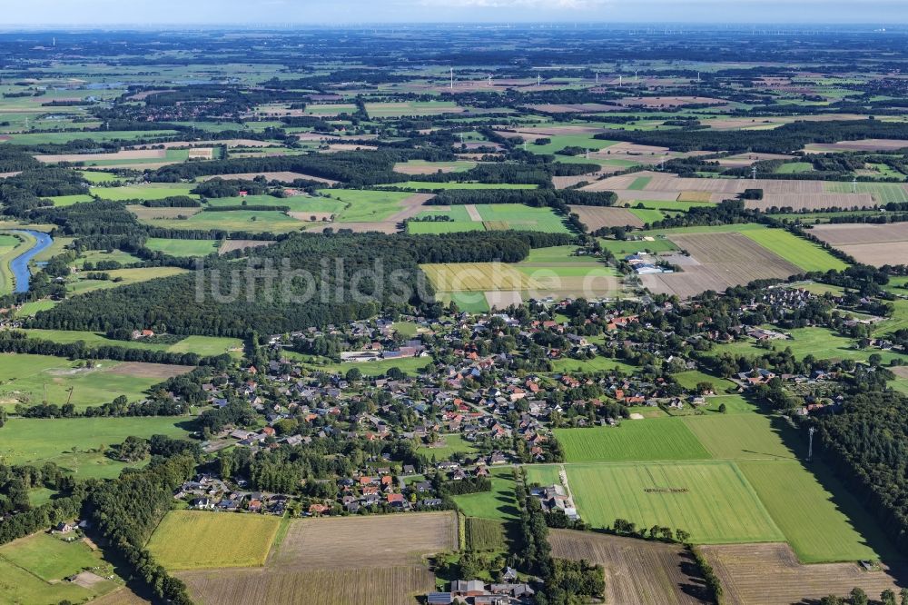 Elm von oben - Ortsansicht am Rande von landwirtschaftlichen Feldern in Elm im Bundesland Niedersachsen, Deutschland