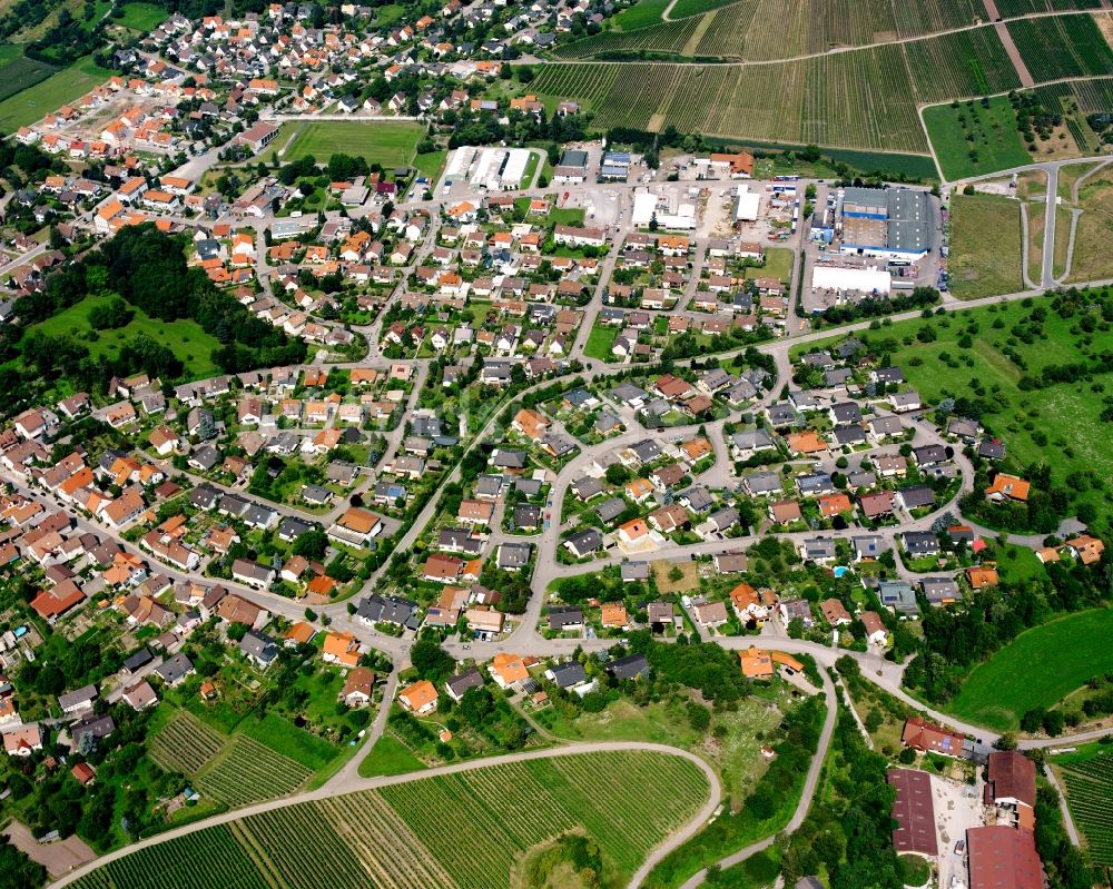 Eschenau von oben - Ortsansicht am Rande von landwirtschaftlichen Feldern in Eschenau im Bundesland Baden-Württemberg, Deutschland