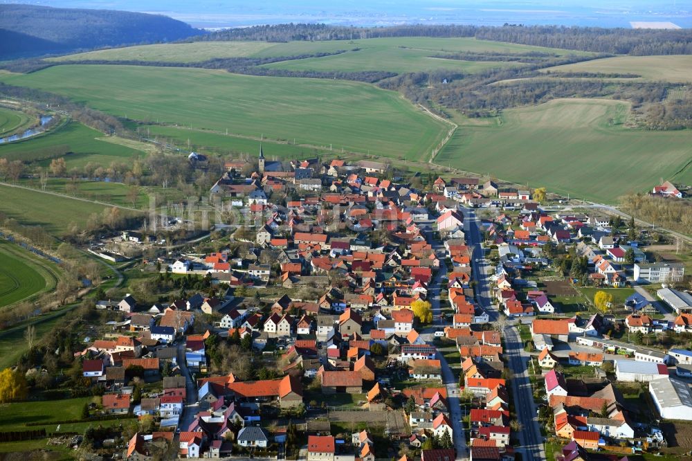 Luftbild Gorsleben - Ortsansicht am Rande von landwirtschaftlichen Feldern in Gorsleben im Bundesland Thüringen, Deutschland