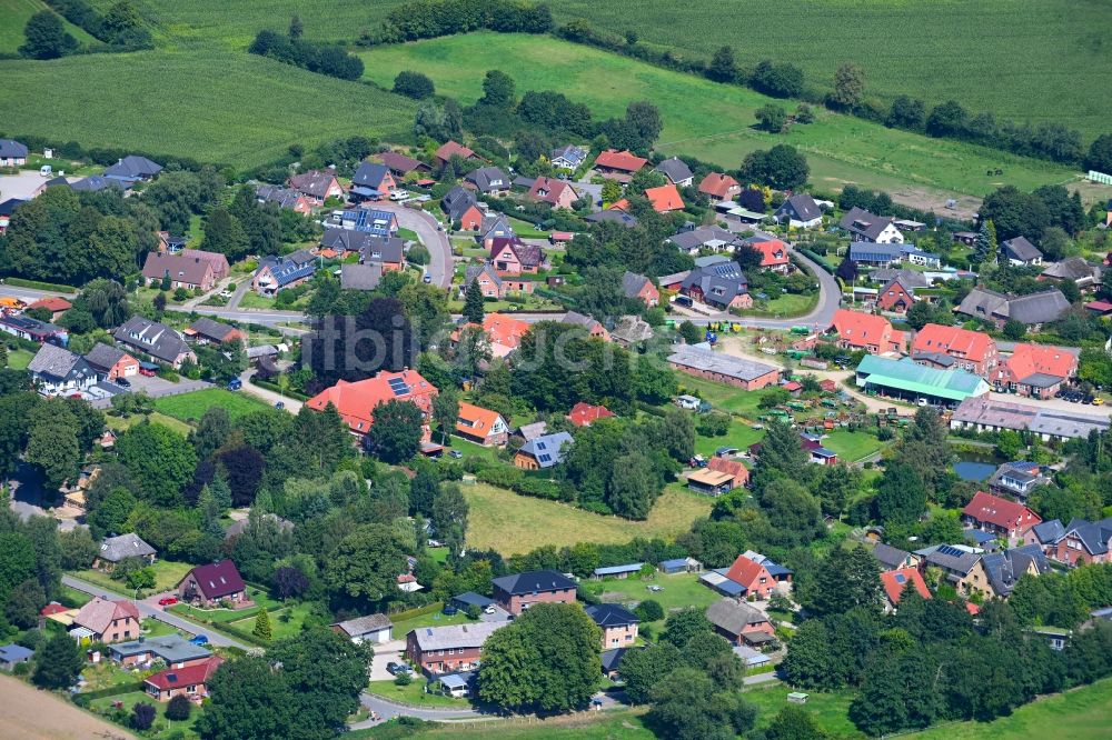 Luftbild Haby - Ortsansicht am Rande von landwirtschaftlichen Feldern in Haby im Bundesland Schleswig-Holstein, Deutschland