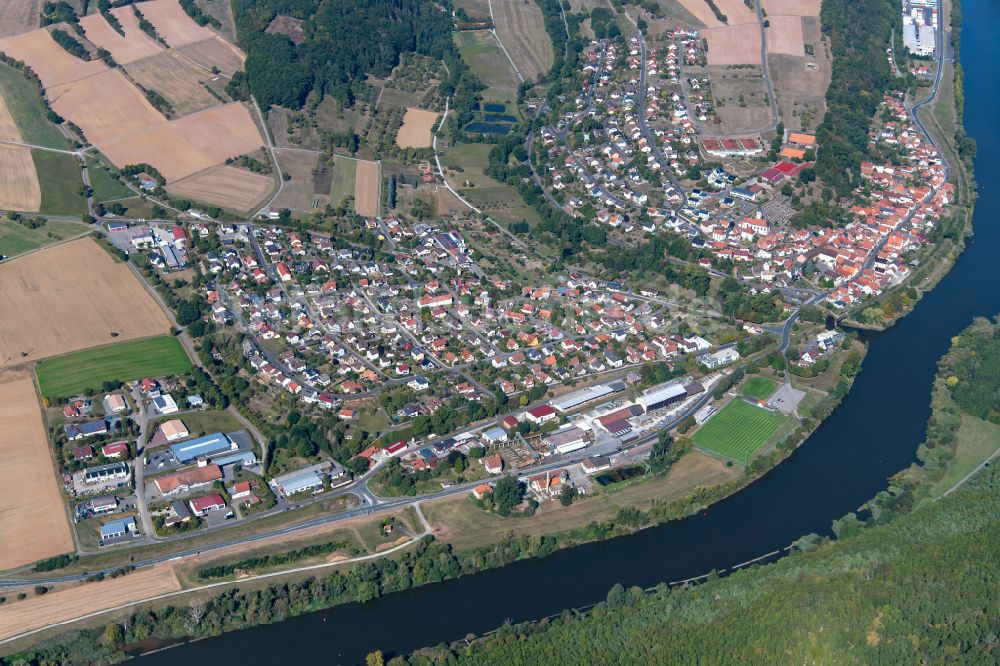 Hafenlohr aus der Vogelperspektive: Ortsansicht am Rande von landwirtschaftlichen Feldern in Hafenlohr im Bundesland Bayern, Deutschland