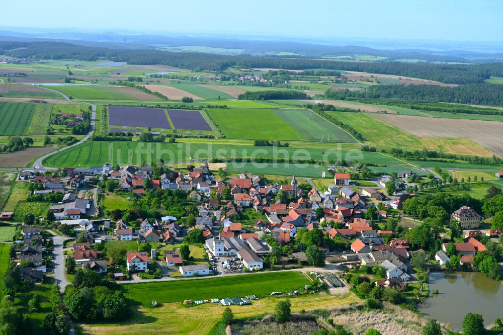 Luftbild Hafenpreppach - Ortsansicht am Rande von landwirtschaftlichen Feldern in Hafenpreppach im Bundesland Bayern, Deutschland