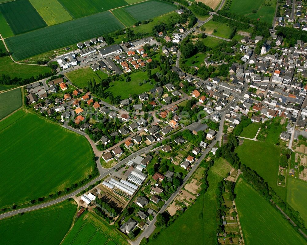 Luftaufnahme Kirberg - Ortsansicht am Rande von landwirtschaftlichen Feldern in Kirberg im Bundesland Hessen, Deutschland