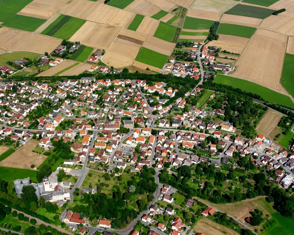 Luftaufnahme Leingarten - Ortsansicht am Rande von landwirtschaftlichen Feldern in Leingarten im Bundesland Baden-Württemberg, Deutschland