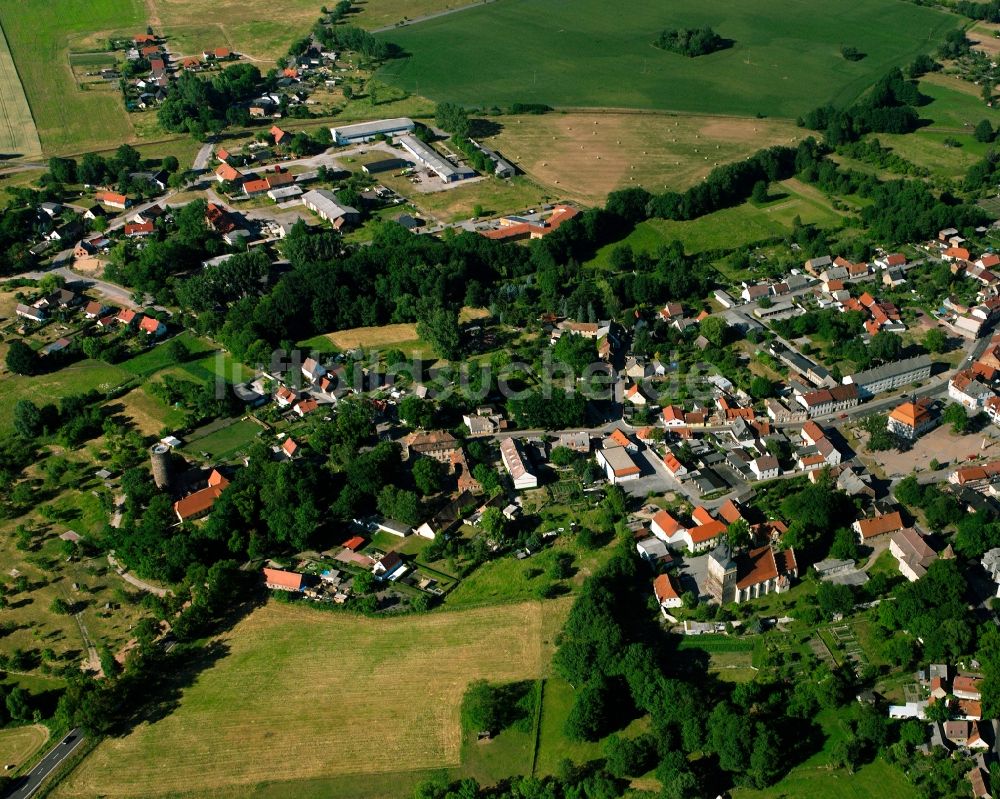 Luftbild Loburg - Ortsansicht am Rande von landwirtschaftlichen Feldern in Loburg im Bundesland Sachsen-Anhalt, Deutschland