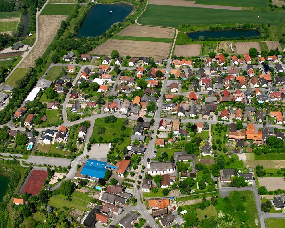 Marlen aus der Vogelperspektive: Ortsansicht am Rande von landwirtschaftlichen Feldern in Marlen im Bundesland Baden-Württemberg, Deutschland