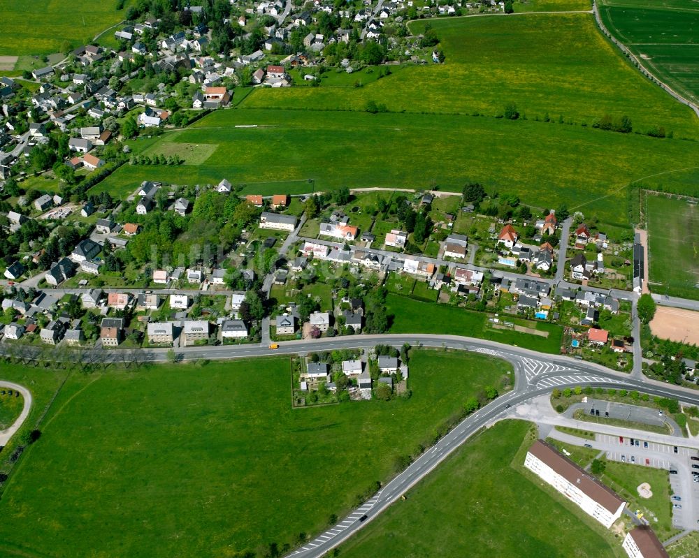 Luftbild Mühlau - Ortsansicht am Rande von landwirtschaftlichen Feldern in Mühlau im Bundesland Sachsen, Deutschland