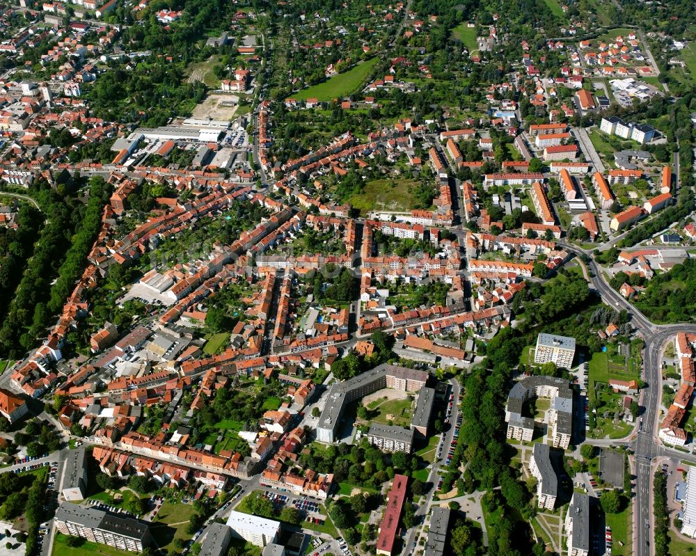 Luftbild Mühlhausen/Thüringen - Ortsansicht am Rande von landwirtschaftlichen Feldern in Mühlhausen im Bundesland Thüringen, Deutschland