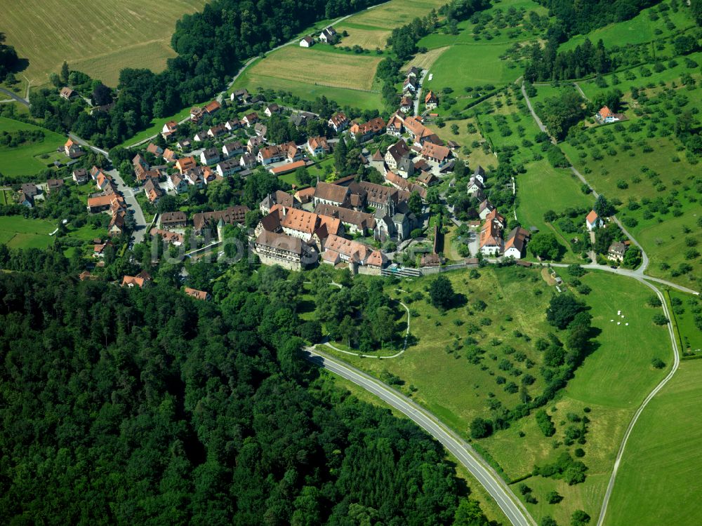 Pfrondorf von oben - Ortsansicht am Rande von landwirtschaftlichen Feldern in Pfrondorf im Bundesland Baden-Württemberg, Deutschland