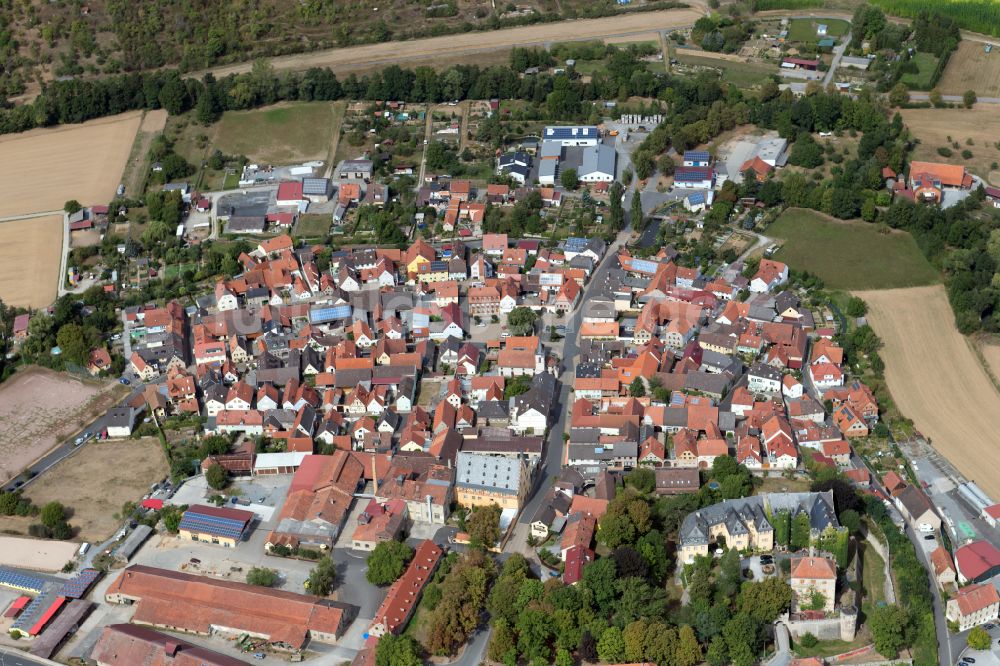 Luftaufnahme Thüngen - Ortsansicht am Rande von landwirtschaftlichen Feldern in Thüngen im Bundesland Bayern, Deutschland