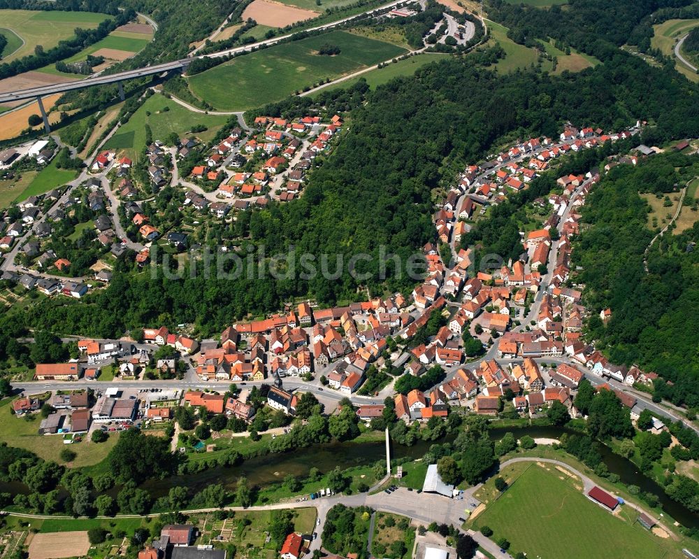 Luftbild Widdern - Ortsansicht am Rande von landwirtschaftlichen Feldern in Widdern im Bundesland Baden-Württemberg, Deutschland