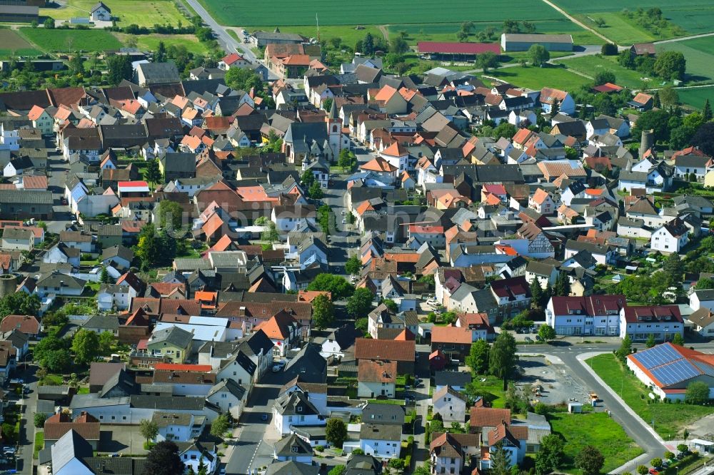 Reichelsheim (Wetterau) aus der Vogelperspektive: Ortsansicht in Reichelsheim (Wetterau) im Bundesland Hessen, Deutschland