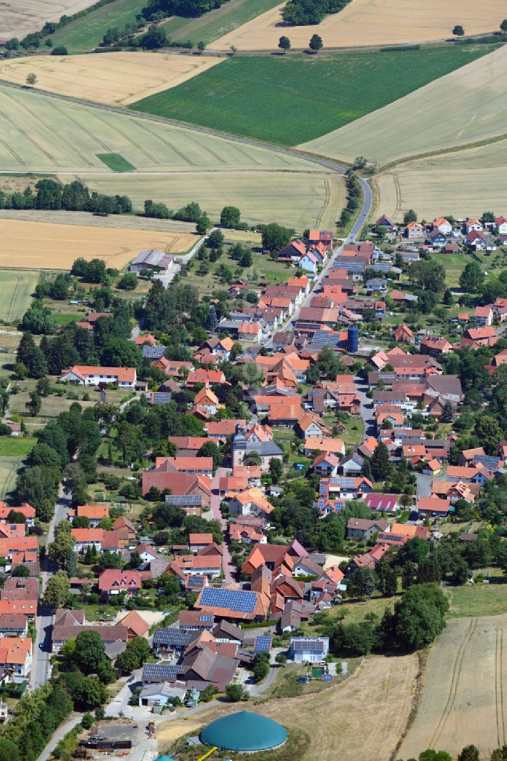 Reiffenhausen von oben - Ortsansicht in Reiffenhausen im Bundesland Niedersachsen, Deutschland