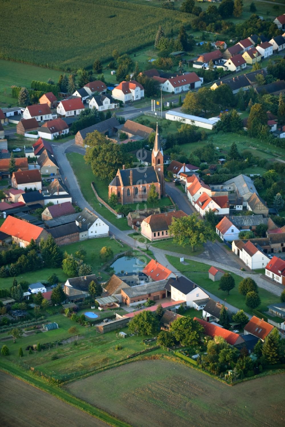 Luftaufnahme Reuden/Anhalt - Ortsansicht in Reuden/Anhalt im Bundesland Sachsen-Anhalt, Deutschland