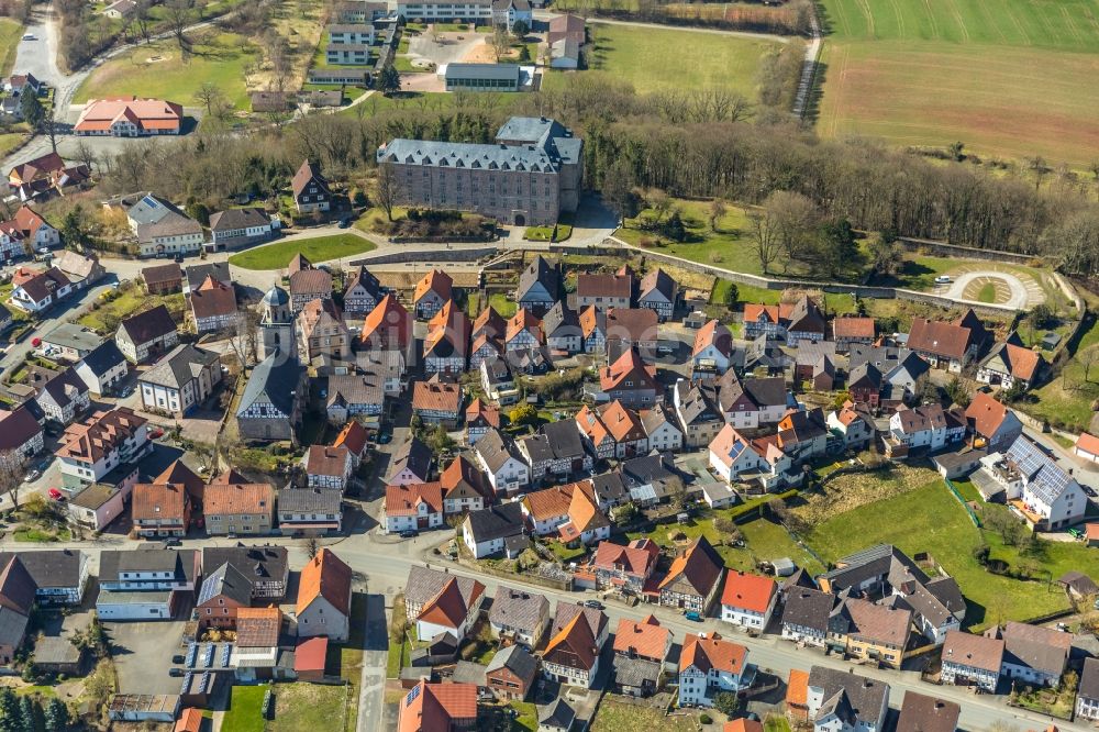 Luftaufnahme Rhoden - Ortsansicht in Rhoden im Bundesland Hessen, Deutschland