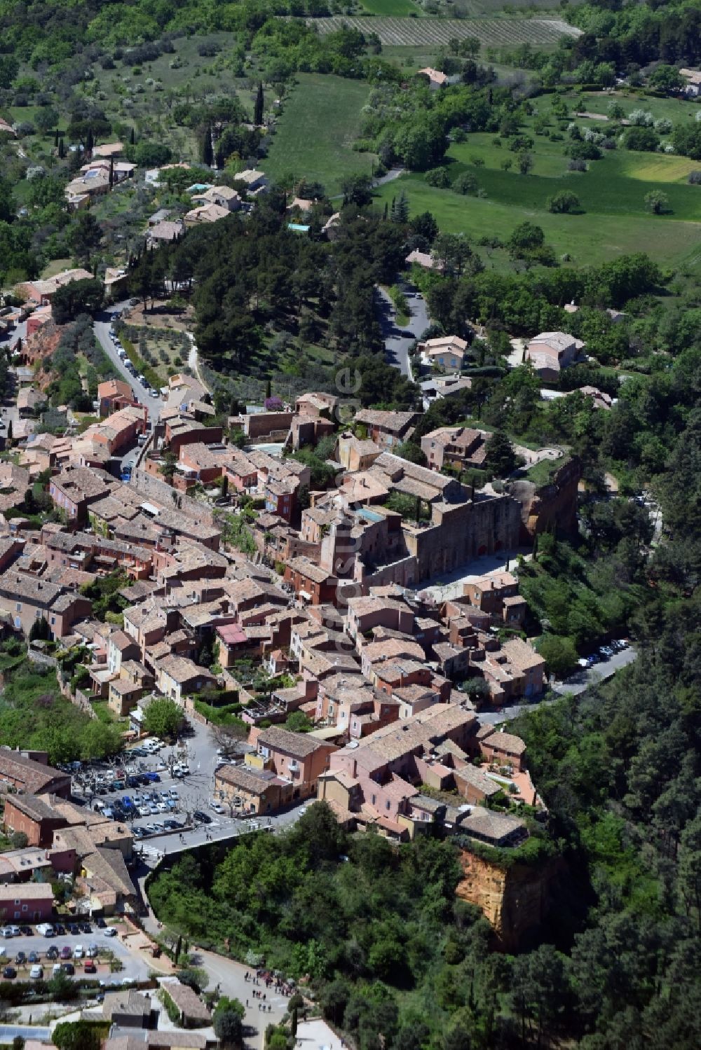 Roussillon von oben - Ortsansicht in Roussillon in Provence-Alpes-Cote d'Azur, Frankreich