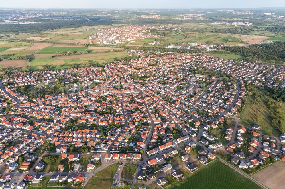 Luftaufnahme Sankt Leon - Ortsansicht in Sankt Leon im Bundesland Baden-Württemberg, Deutschland