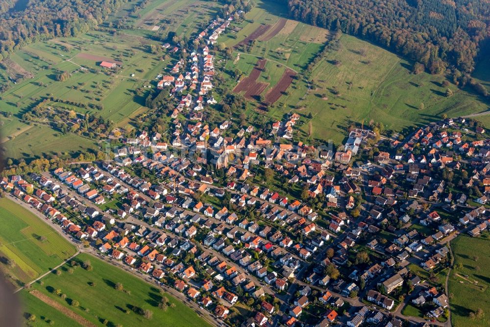 Schöllbronn aus der Vogelperspektive: Ortsansicht in Schöllbronn im Bundesland Baden-Württemberg, Deutschland